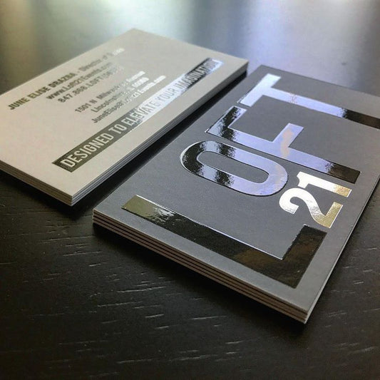 Premium Spot UV Business Cards – Luxury Finish That Stands Out
